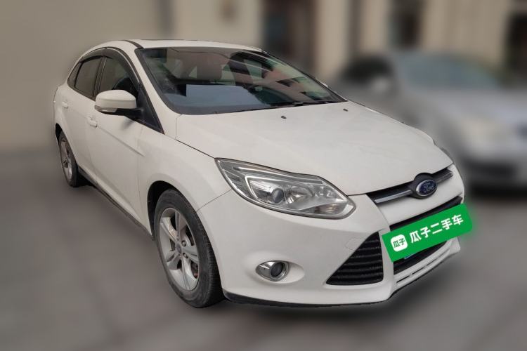 Used Ford Focus 2012 Sedan 1.6L Automatic Fashion Edition