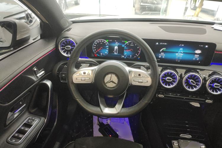 Used Mercedes-Benz A-Class 2020 Restyled A 200 L Sport Sedan Fashion Version