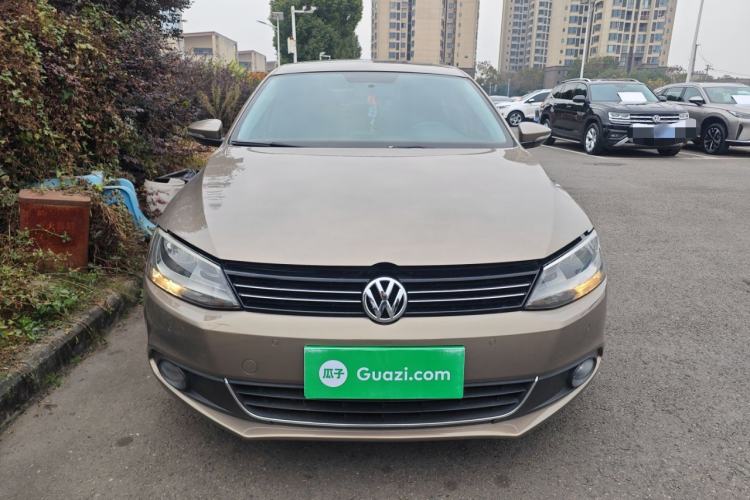 Used Volkswagen Sagitar 2014 Revised Version 1.4TSI Manual Luxury Edition
