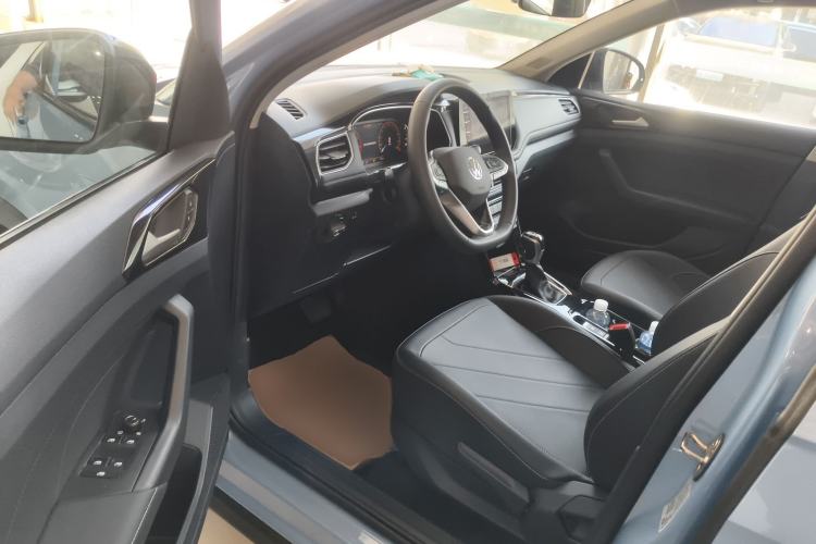 Used Volkswagen Tharu 2025 NewRui 300TSI Prestige Edition
