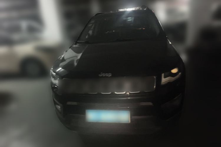 Used  Compass 2017 200T Automatic Family Edition
