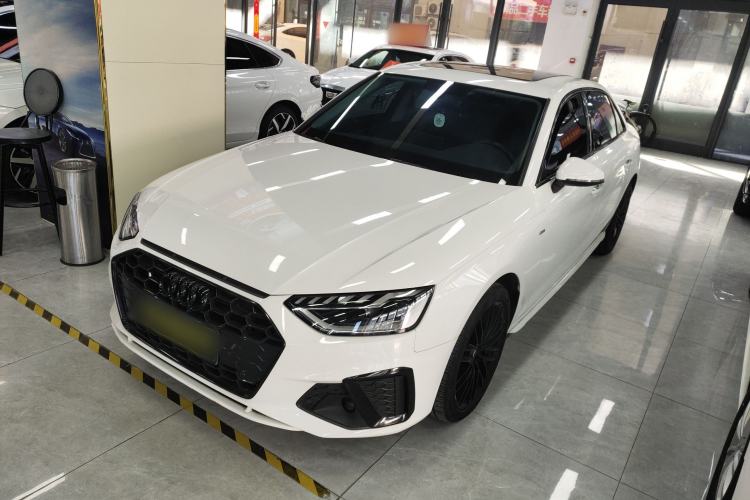 Used Audi A4L 2022 40 TFSI Fashion Dynamic Model
