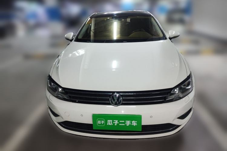 Used Volkswagen Lamando 2018 280TSI DSG Luxury Edition
