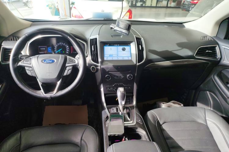 Used Ford Edge 2018 EcoBoost 245 Two-Wheel-Drive Titanium 7-Seater China V Standard
