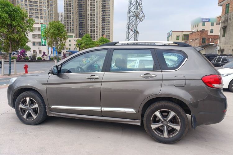 Used Haval H6 2013 Upgraded Model 2.4L Automatic Two-Wheel Drive Elite Version