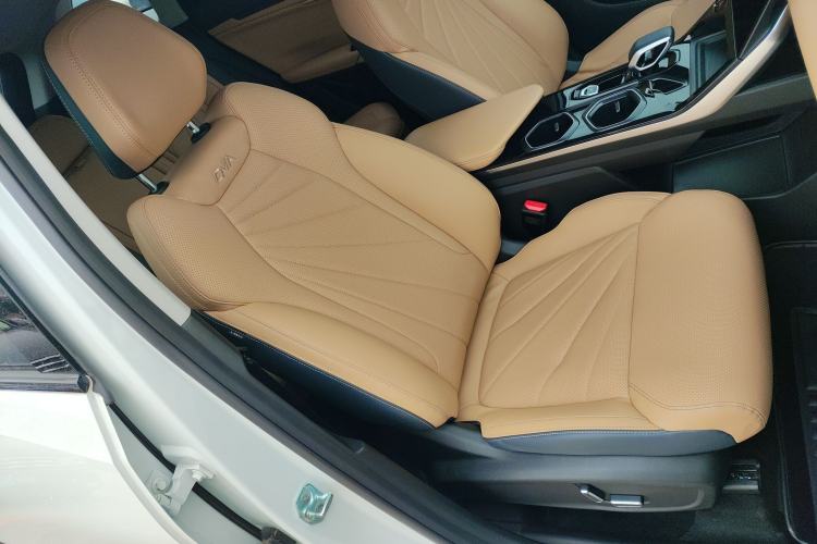 Used Geely Auto FX11 2023 1.5TD DCT Prestige Edition
