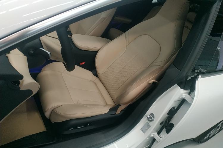 Used Nio ET5 2024 75 kWh
