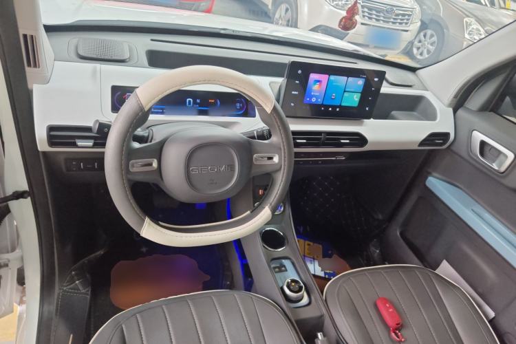 Used Geely Galaxy Panda 2024 Panda Mini 200km Endurance Bear
