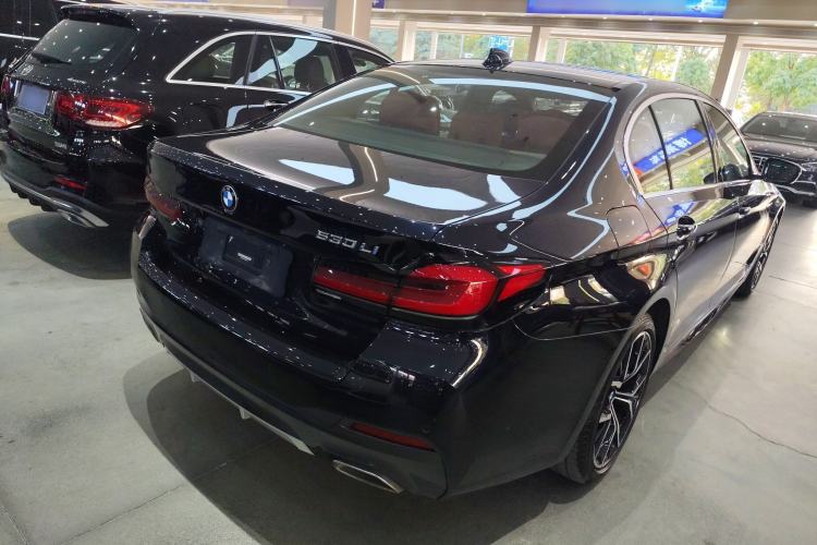 Used BMW 5 Series 2023 530Li Luxury Edition M Sport Package
