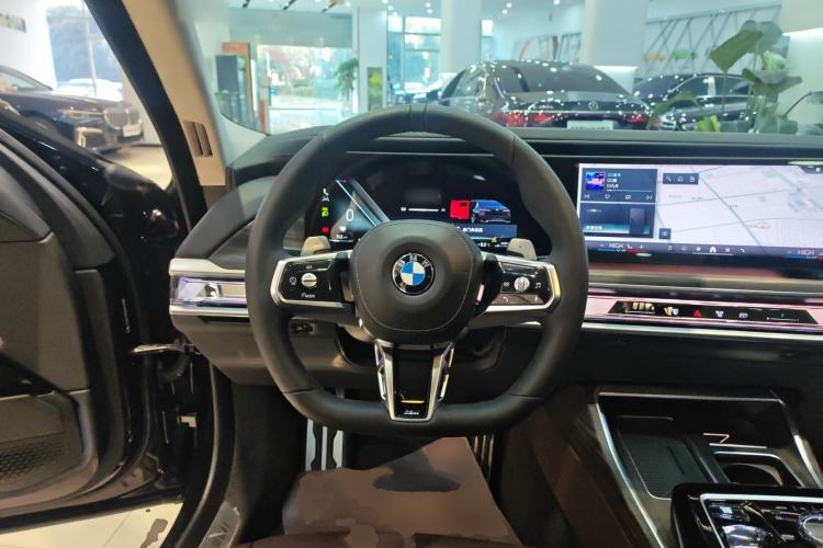 Used BMW 7 Series 2023 735Li M Sport Package
