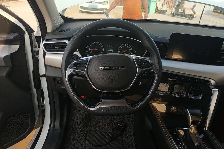 Used BAIC Beijing X3 2019 1.5T CVT Glory Edition
