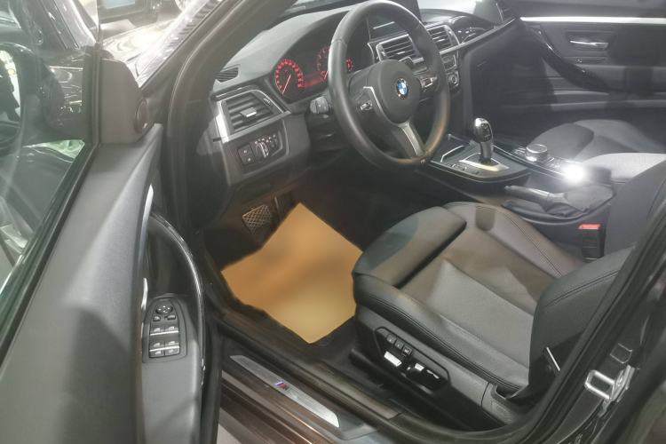 Used BMW 3 Series GT 2019 320i M Sport Package
