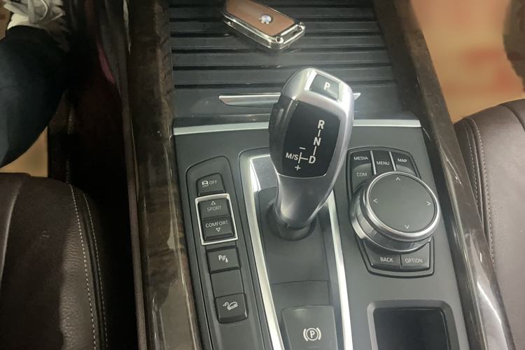 Used BMW X5 2017 xDrive28i
