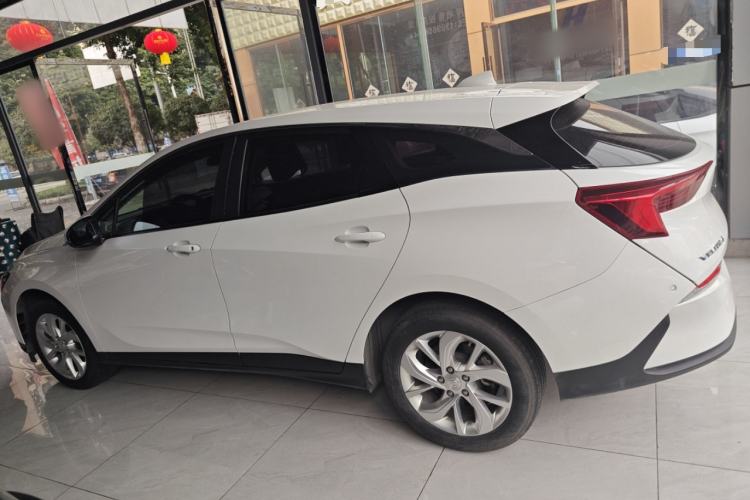 Used Buick Velite 6 2023 Revised Version 430 km Range – Commuter Edition