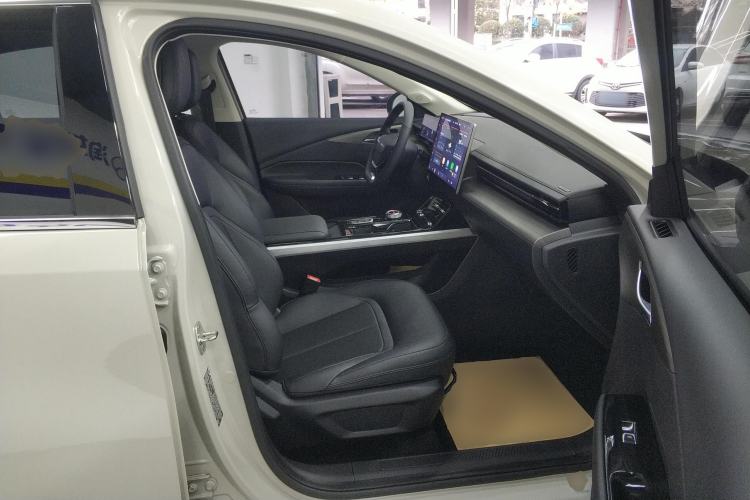 Used Wuling Xingguang 2023 150 Advanced Edition
