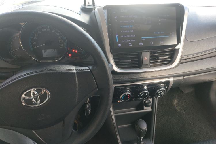 Used Toyota YARiS L 2019 1.5E CVT Dynamic Edition China VI compliant
