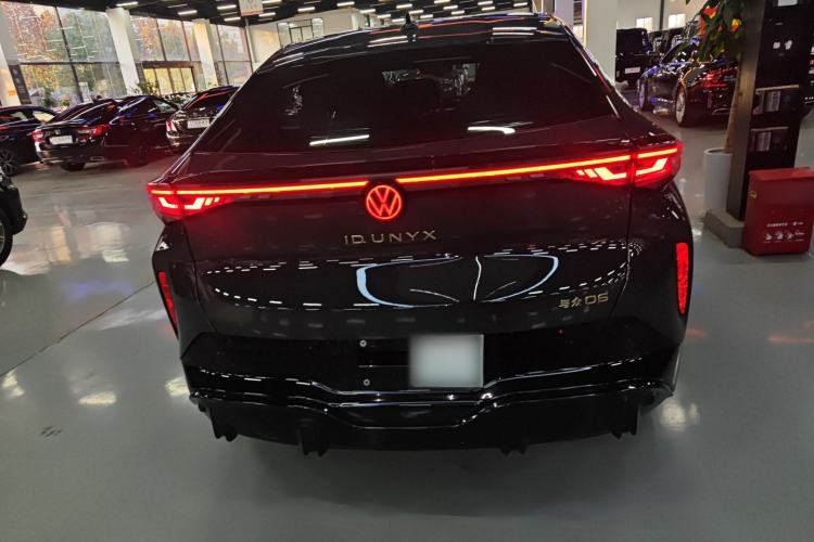 Used Volkswagen ID.UNYX 2025 Pro model
