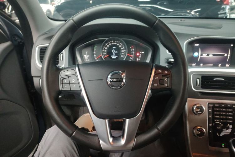 Used Volvo S60 2019 S60L T3 Intelligent Upgrade Edition
