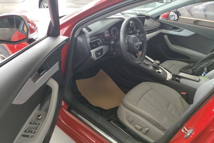 Used Audi A4L 2017 40 TFSI Fashion Model
