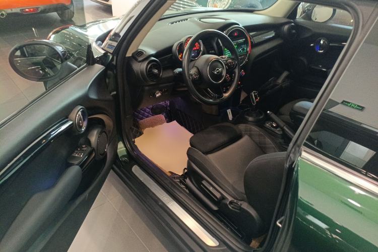 Used MINI MINI 2018 1.5T COOPER Classic Edition