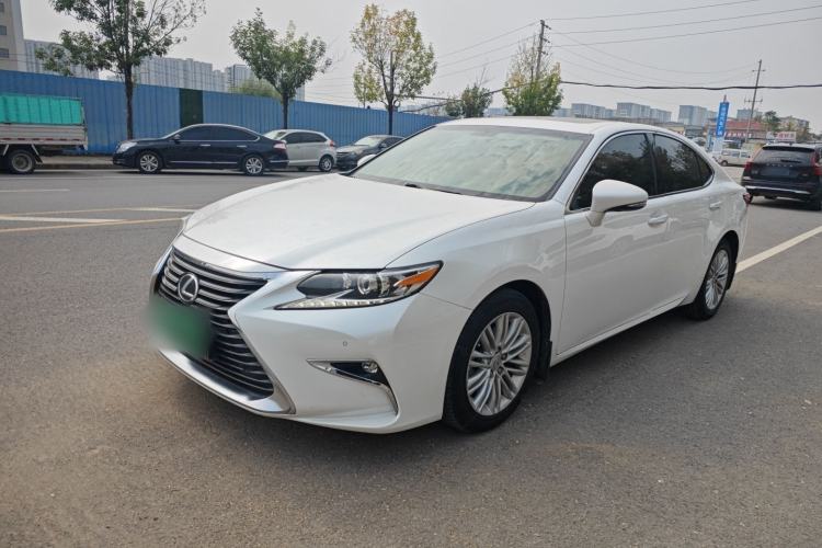 Used Lexus ES 2015 200 Elite Edition
