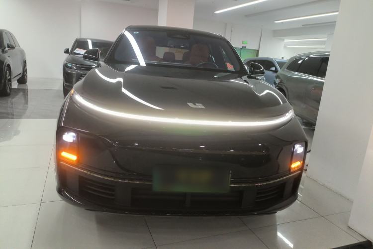 Used Li Auto L7 2023 Air model
