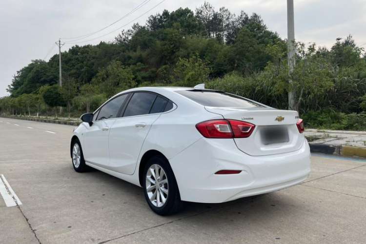 Used Chevrolet Cruze 2018 320 Automatic Xuanfeng Urban Edition
