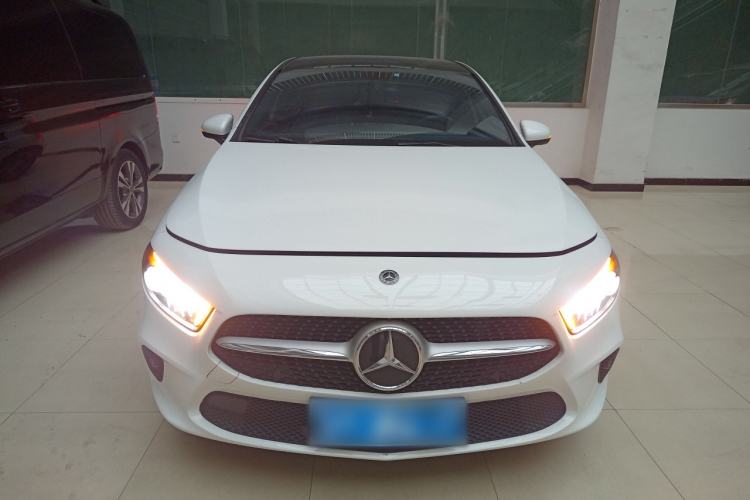 Used Mercedes-Benz A-Class (Import) 2019 A 200 Dynamic Edition
