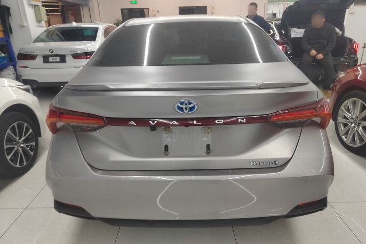 Used Toyota Avalon 2019 Dual-Engine 2.5L Luxury Edition China VI Standard
