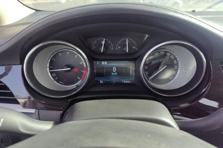 Used Buick Verano 2018 Sedan 20T Dual-Clutch Leading Model
