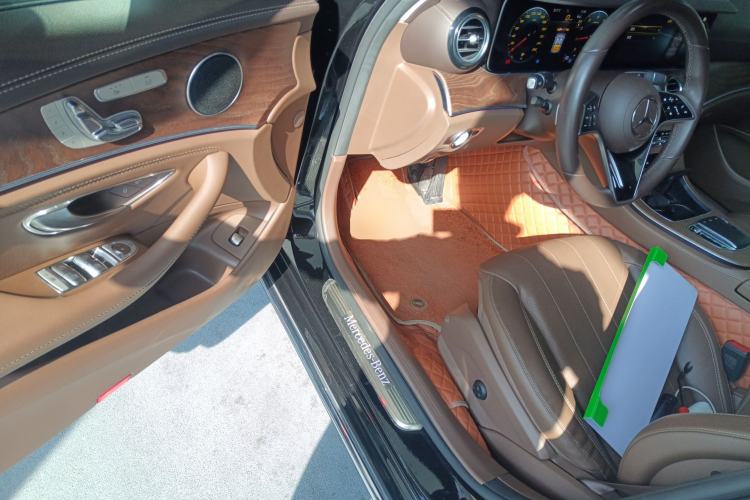 Used Mercedes-Benz E-Class 2023 Updated E 300 L Fashion Edition
