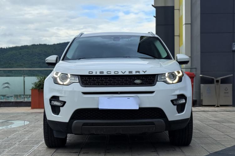 Used Land Rover Discovery Sport 2018 240 PS SE Version