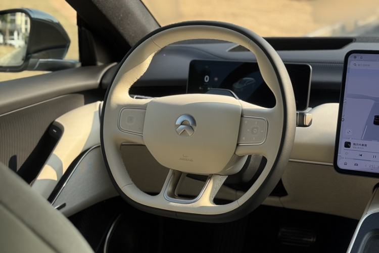 Used Nio ET5T 2025 75 kWh Touring