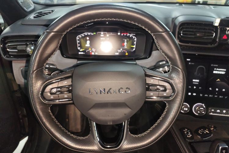 Used Lynk & Co 02 Hatchback 2022 2.0TD Pro
