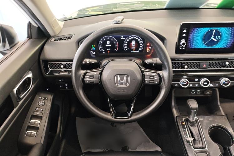 Used Honda Civic 2022 240TURBO CVT Dynamic Edition
