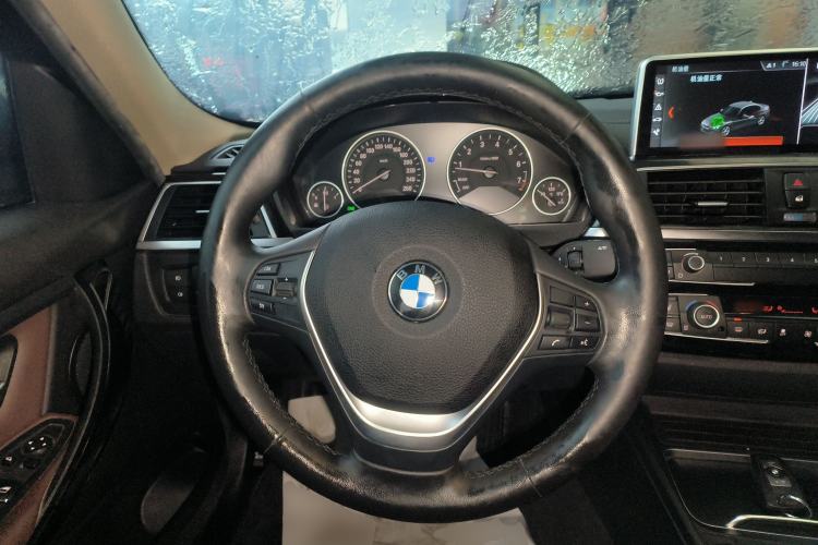 Used BMW 3 Series 2018 320Li Fashion Model
