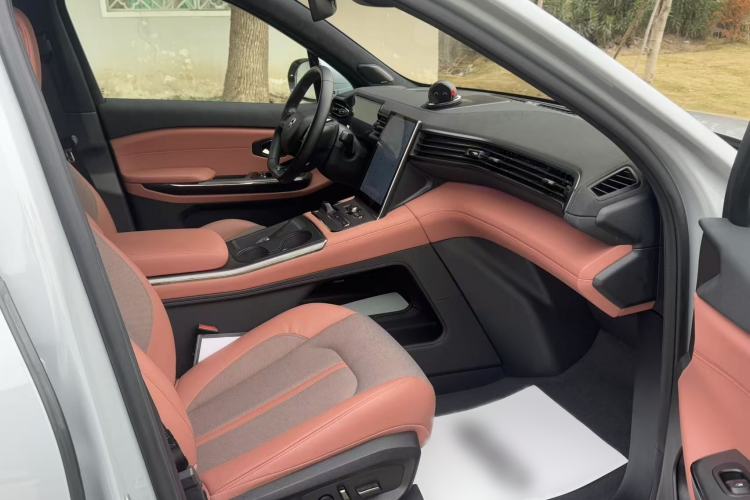 Used Nio EC6 2020 440 km Performance Version
