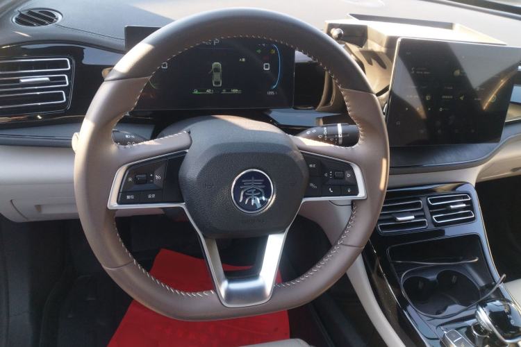 Used BYD Qin PLUS 2023 Champion Edition DM-i 55KM Leading Model