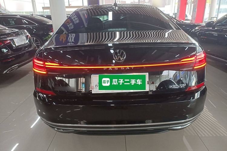 Used Volkswagen Passat 2022 330TSI Luxury Edition
