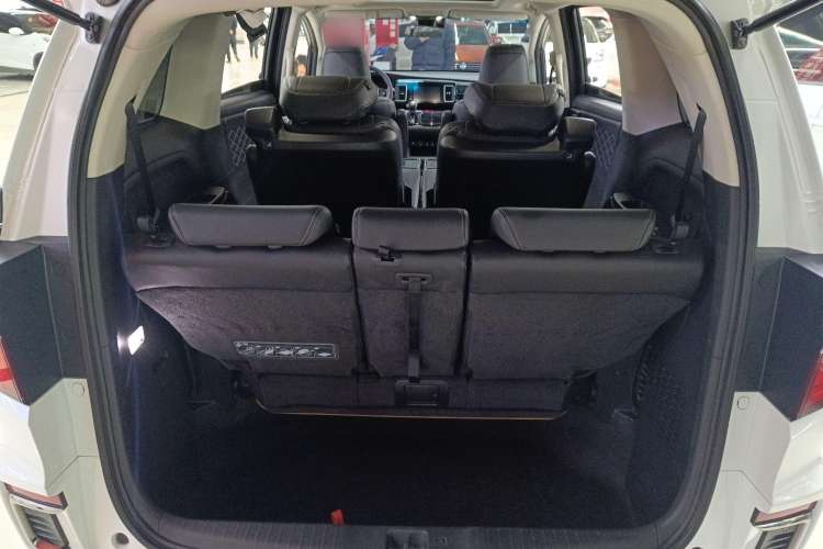 Used Honda Elysion 2019 2.0L Hybrid Luxury Edition