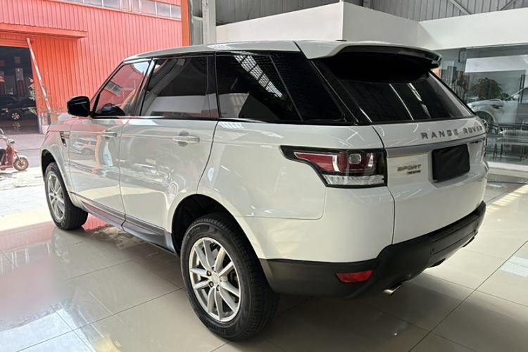 Used Land Rover Range Rover Sport 2016 3.0 SC V6 SE
