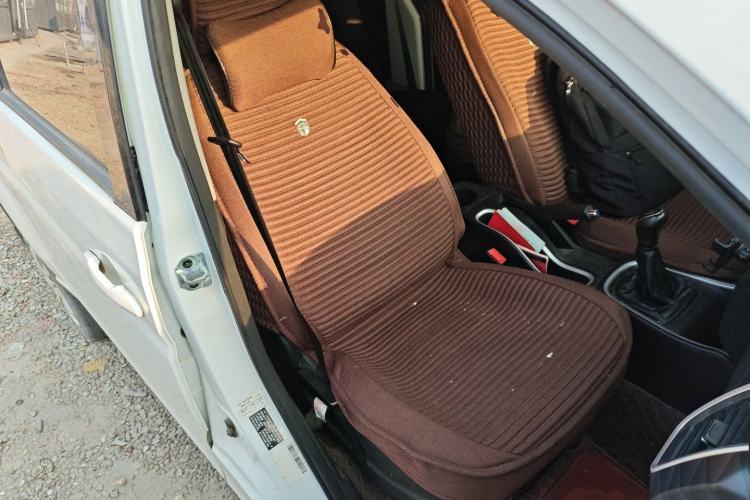 Used Jinbei Gold Hiace M Classic 2022 1.5L Engineering Lion Passenger Vehicle 6 Seats
