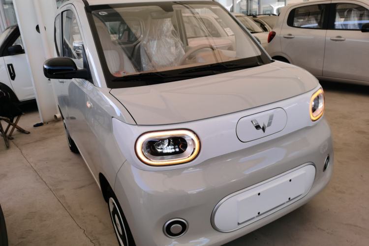 Used Wuling Hongguang MINIEV 2024 3rd Generation 215km Youth Edition