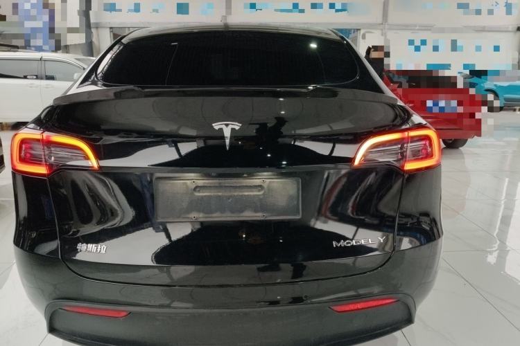 Used Tesla Model Y 2021 Long-Range All-Wheel-Drive Version 3D7