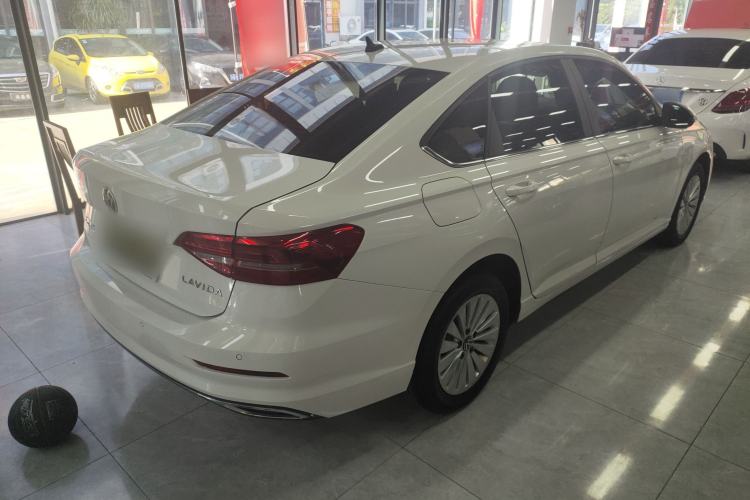 Used Volkswagen Lavida 2021 1.5L Automatic Comfort Edition
