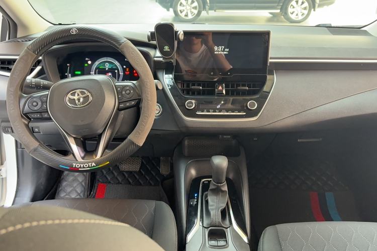 Used Toyota Corolla 2024 1.8L Smart Electric Hybrid Dual-Engine Pioneer Edition
