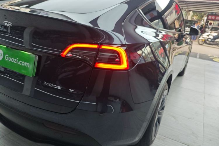 Used Tesla Model Y 2024 Rear-Wheel-Drive Version
