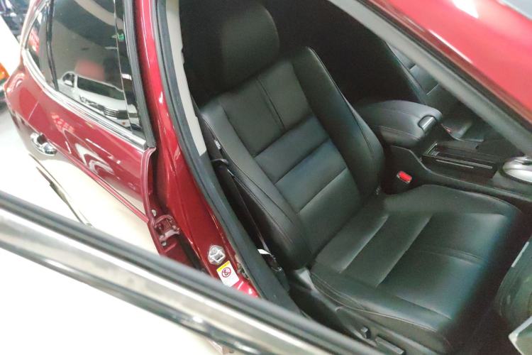 Used Honda Crosstour 2012 2.4L Luxury Edition
