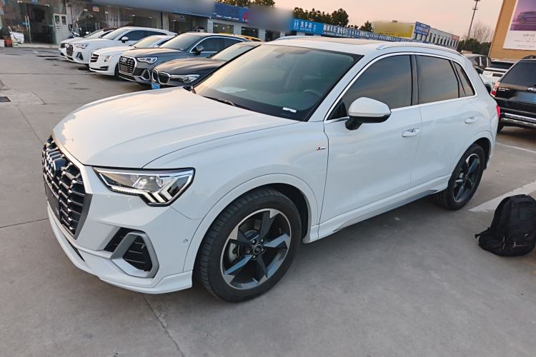 Used Audi Q3 2023 35 TFSI Fashion Dynamic Model (1.4T)
