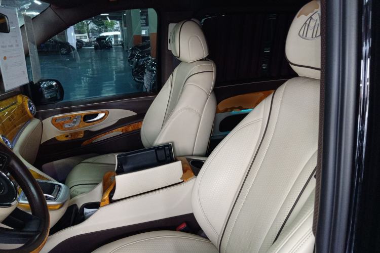 Used Mercedes-Benz Vito 2021 2.0T Elite Version 7 Seats